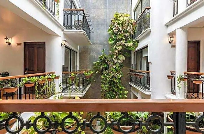 Banana By Bfh Hotel 3*